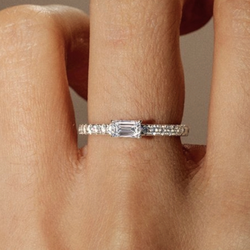 Italo East West Emerald Created White Sapphire Wedding Band 5 1/2
